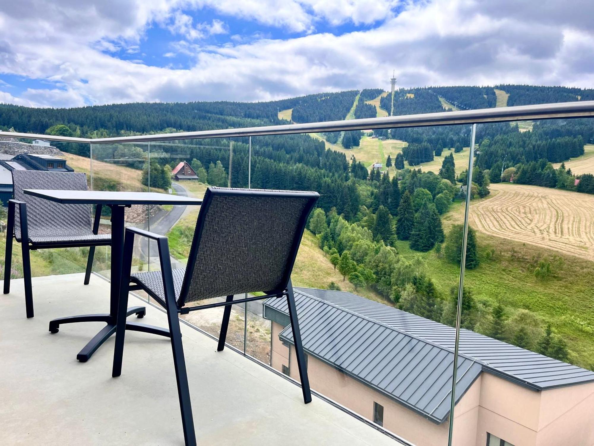Apartmany Vista Klinovec Лоучна-под-Кліновцем Екстер'єр фото